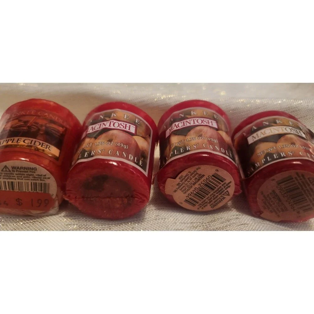 Lot of 4 Yankee Candle Macintosh + Apple Cider Votive Candles Red NEW WRAPPED